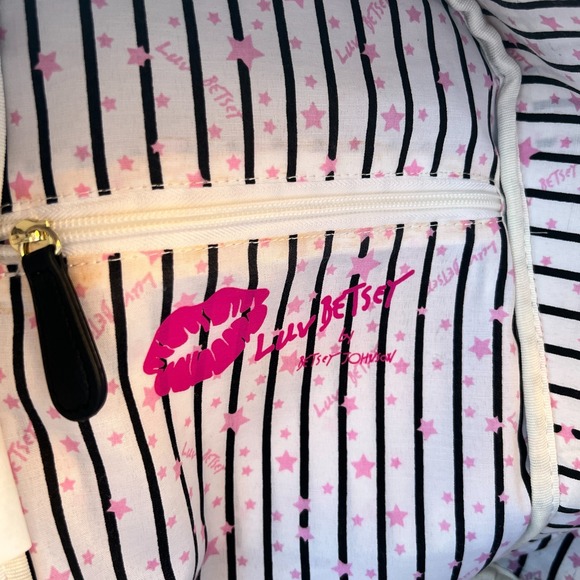 Betsey Johnson Striped Cat Mini Backpack Purse Gold Heart Nose Kawaii Y2K Bag - Picture 7 of 11